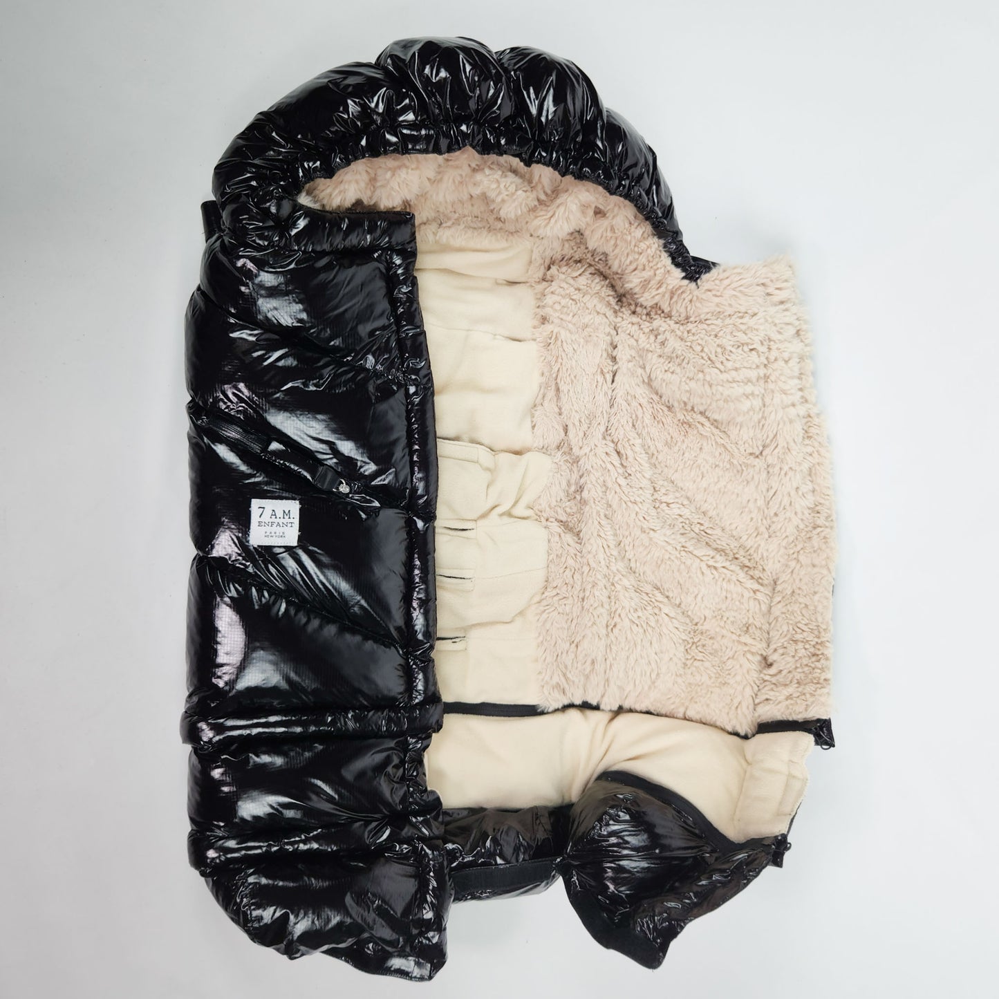 7AM Enfant Blanket 212 Evolution Black Polar footmuff with fleece lining front view