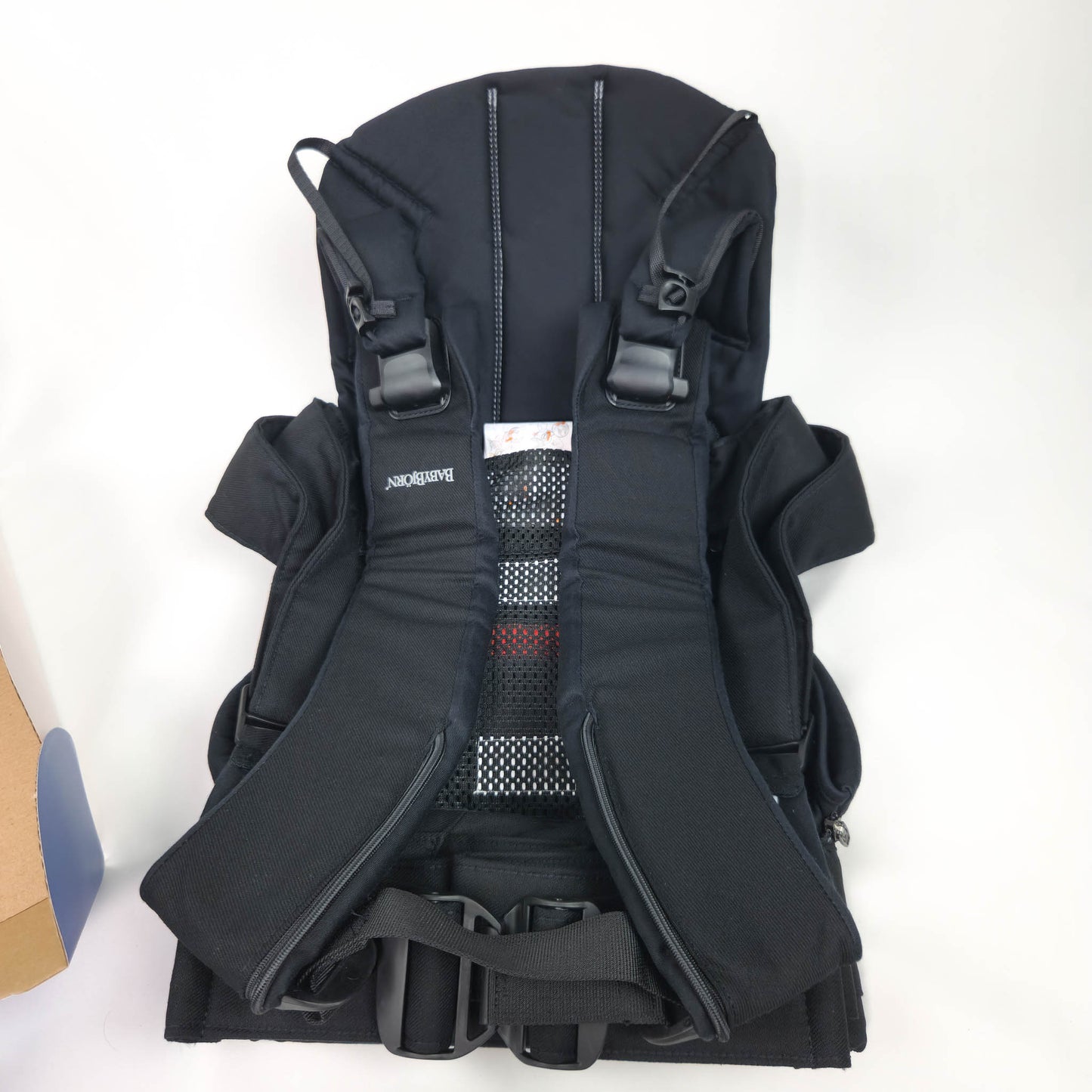 BABYBJÖRN Baby Carrier One in Black Cotton