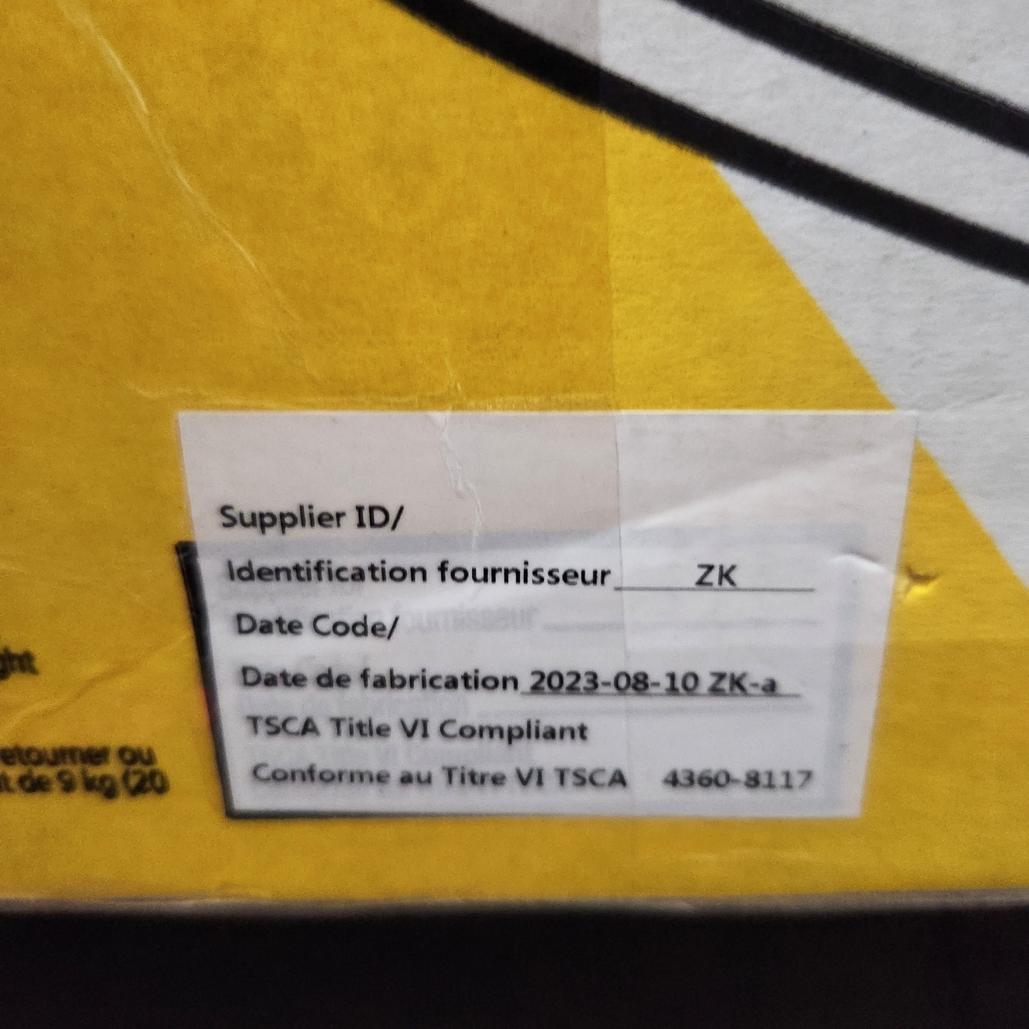 Safety 1st Amherst bassinet Stardust packaging box close up showing date of manufacture
